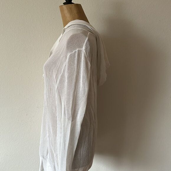 Sen sz 3 or Large white mesh pullover hooded with cinch ties great condition. - Picture 5 of 8